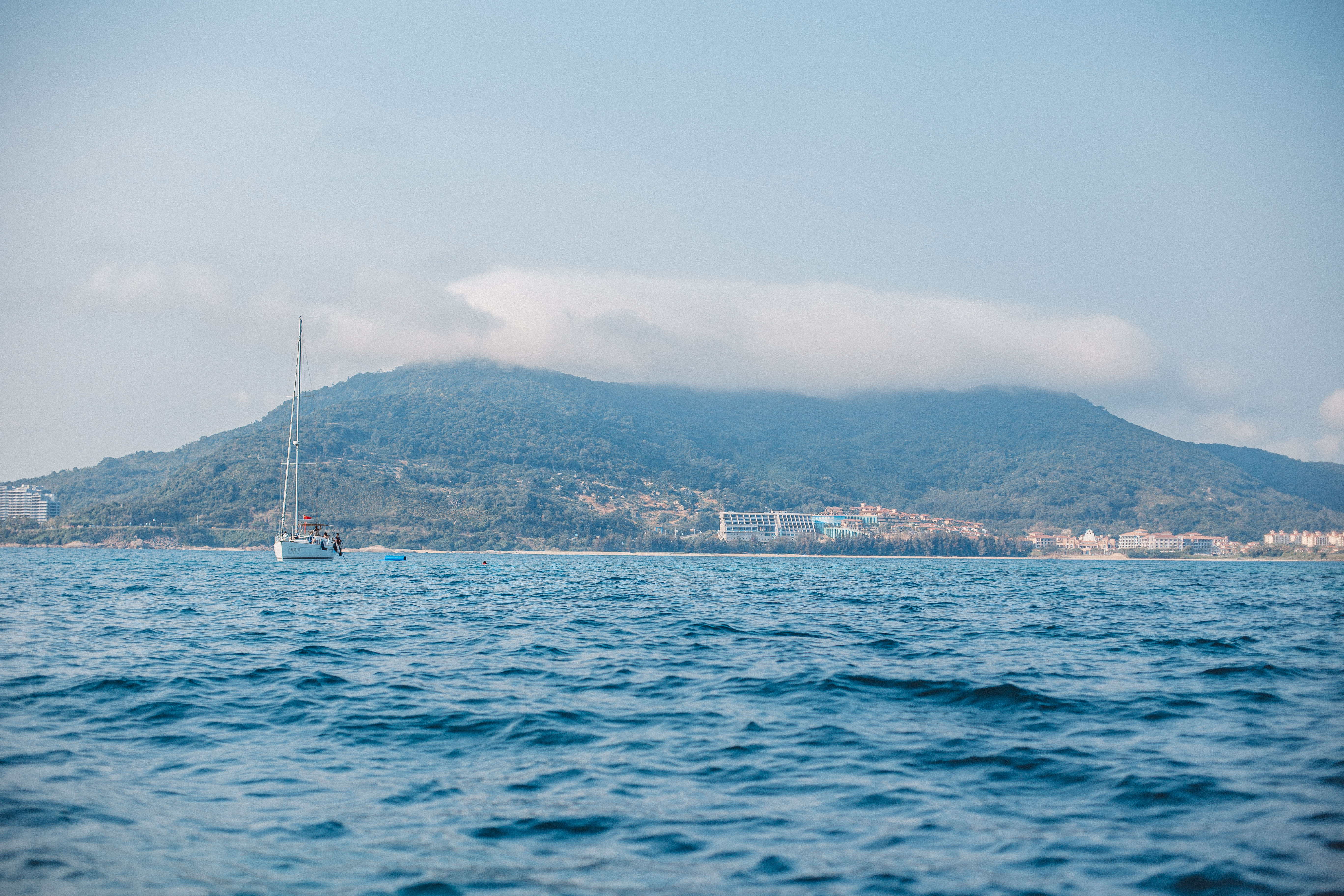 海南十大最好玩的地方三亚,海南最好玩的地方不是三亚是万宁