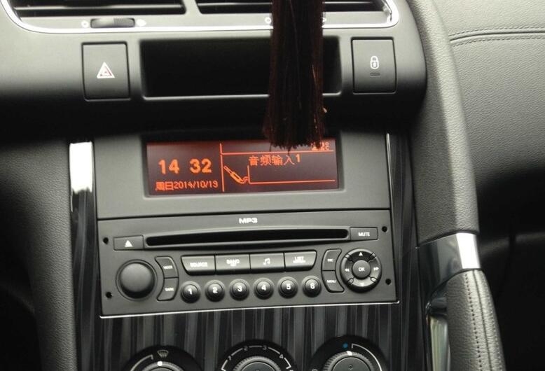 13款途观与13款标致3008对比,比大众途观好的车