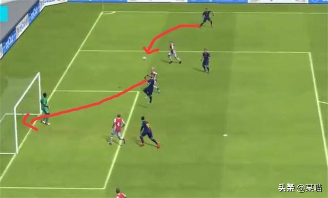 手游实况足球射门技巧,实况手游弧线落叶球射门