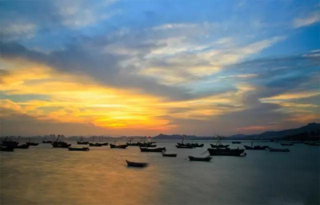 青岛文艺小岛旅游攻略,青岛旅游居住小岛有哪些