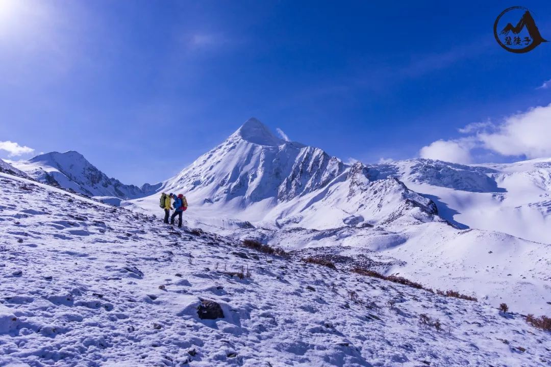 93.840160°E，30.945246°N海拔5686米，萨普转山意外收获未登峰