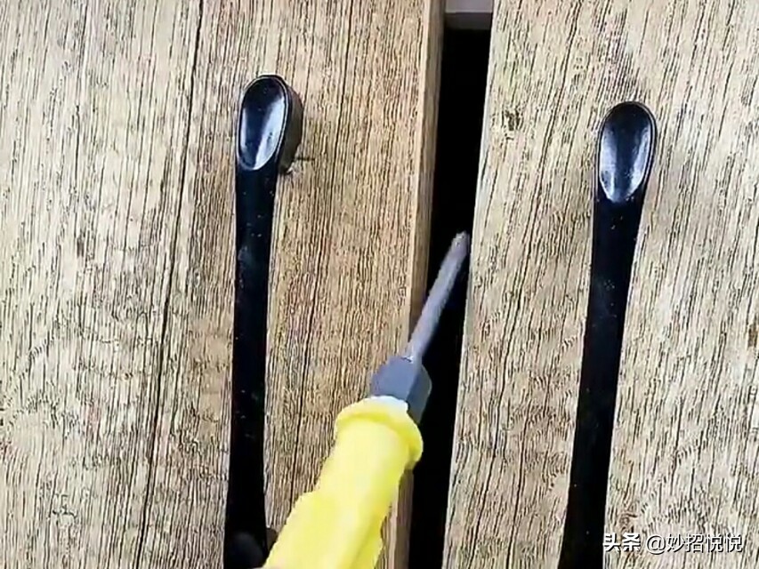 鞋柜门关不上,鞋柜门扣不上小妙招