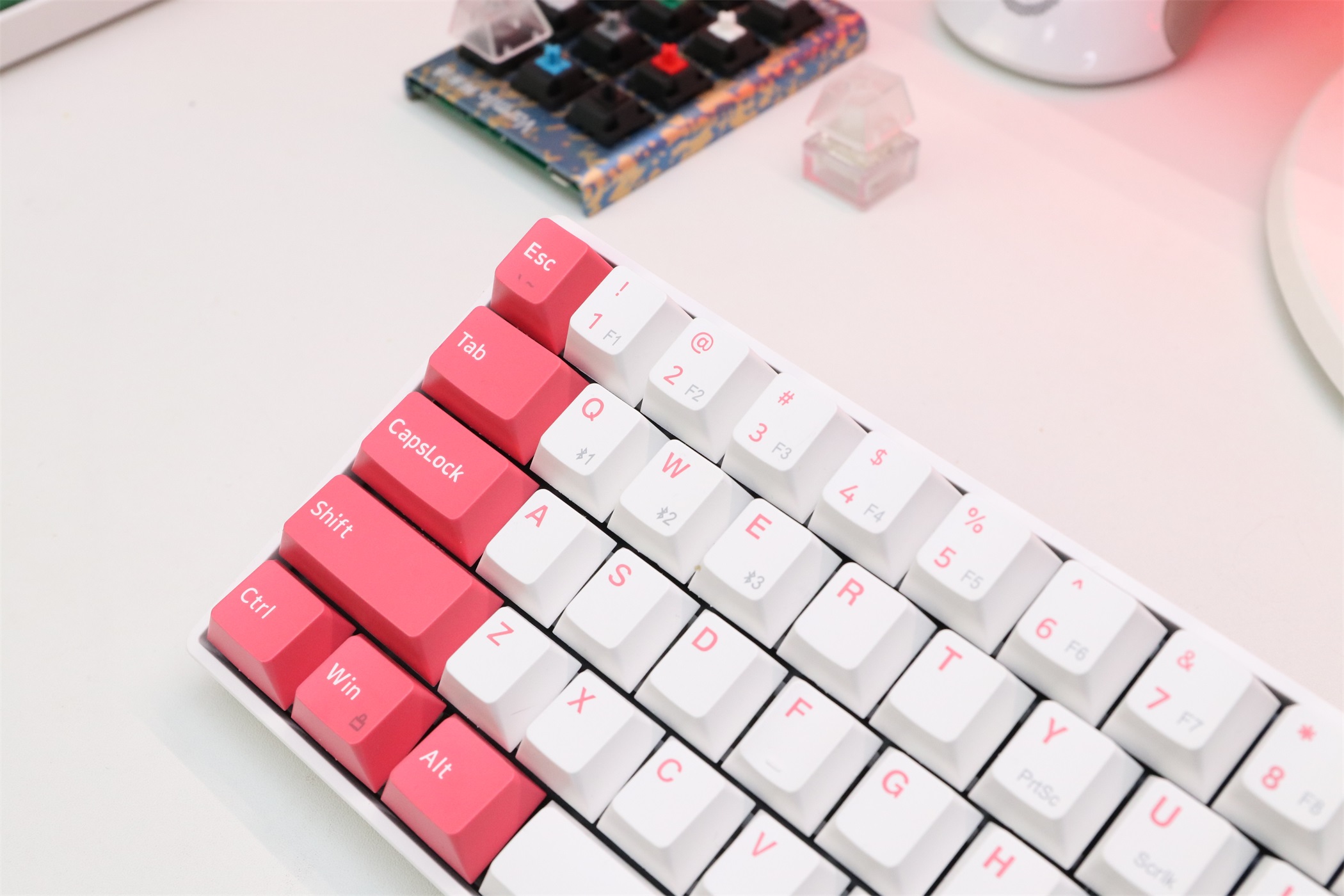 性价比超高的超薄无线键盘,性价比热插拔机械键盘推荐