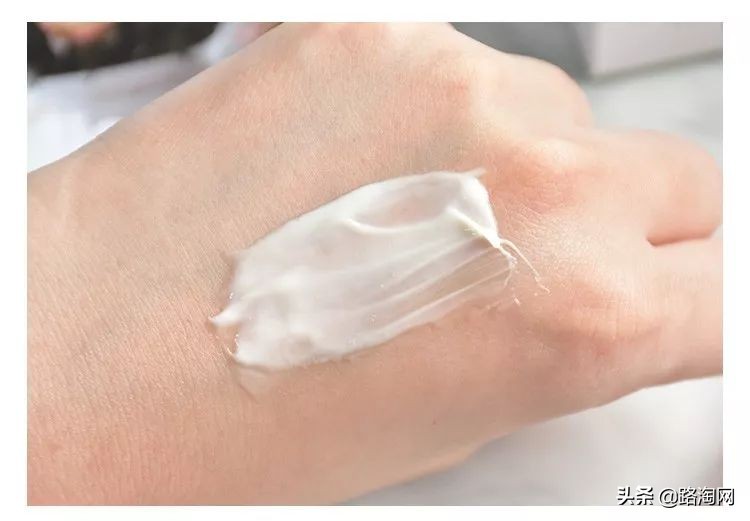 OMG!!!李佳琦推荐！这也太好用了吧！日本蜜梨六胜肽面霜