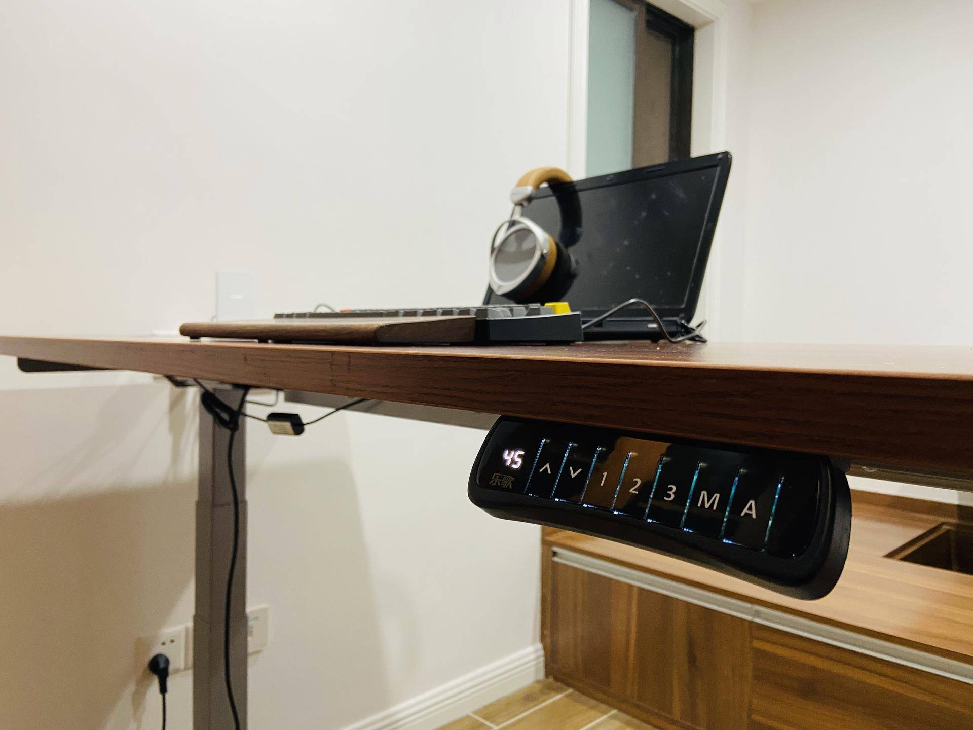 超大书桌方案,专业书桌设计方案