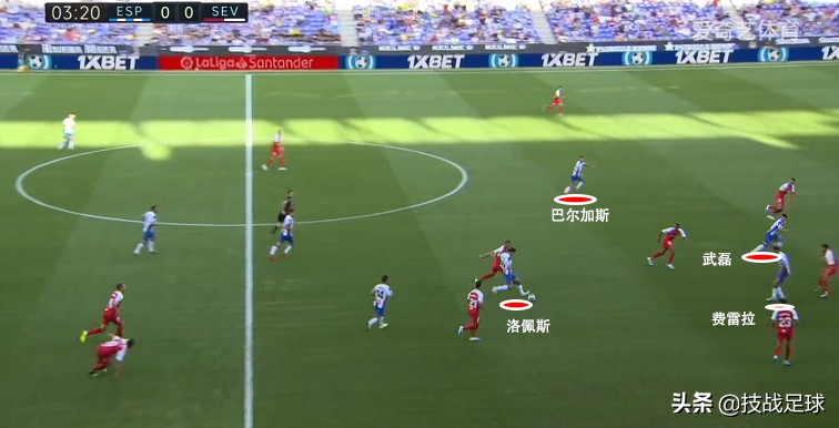 这次中国足球是不是全靠武磊,武磊全场最低