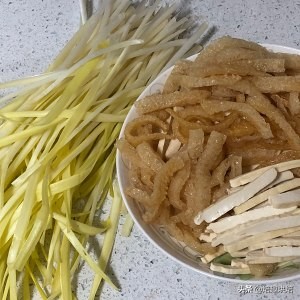 立春吃春卷每一口都是春天的味道,立春吃春卷迎春纳福开启一年好运