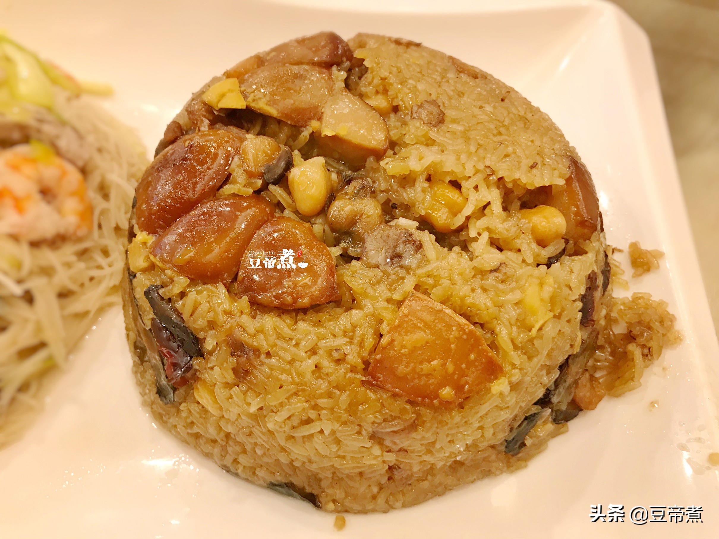 3500一桌左右的婚宴,有龙虾婚宴一桌多少钱