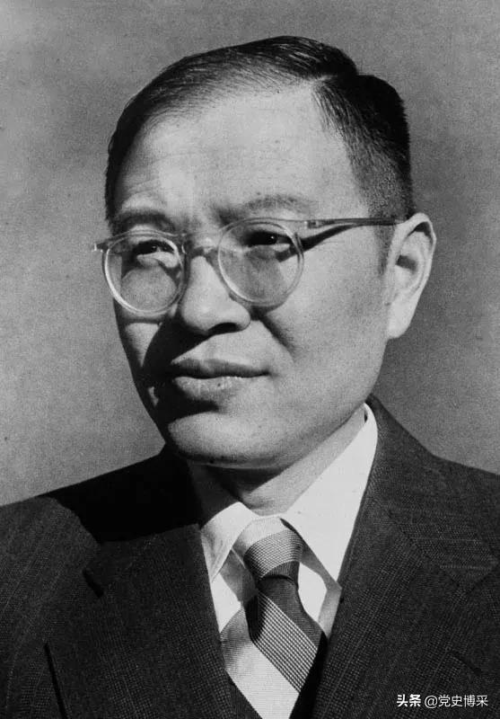 浅谈55年授衔时未任"四副二高"职务的行政三级人员任职与工资