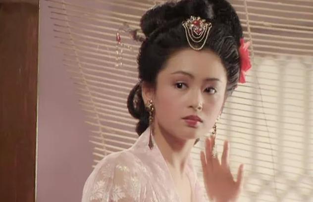 脸容易暗沉用什么粉底,皮肤暗沉不想化妆怎么办