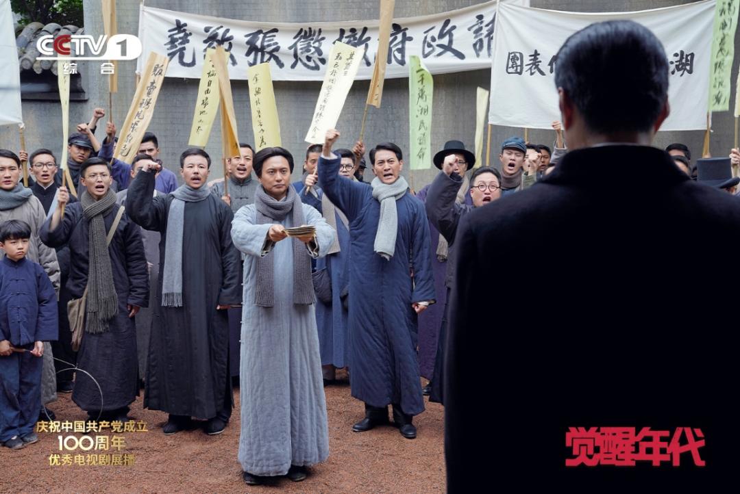 女主整容脸，男主颜值堪忧，这部被嘲的新剧背后，究竟有多少问题