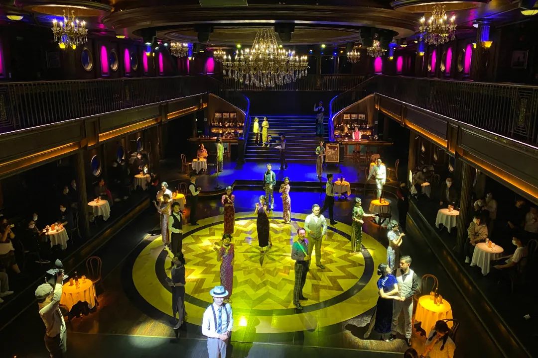 一场实景剧本杀！湖北武汉网红船，298元一张船票，究竟值吗？