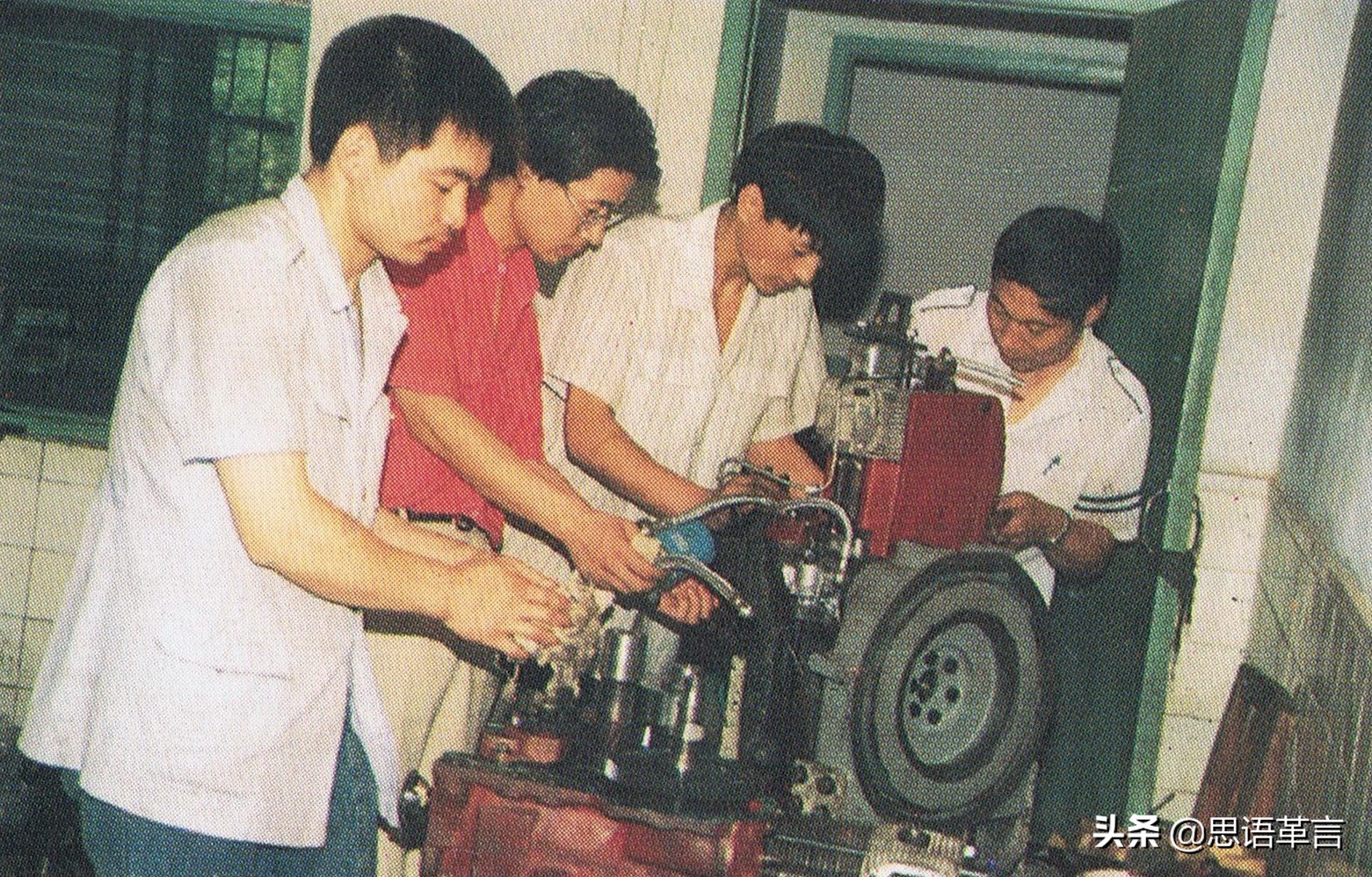 长将思绪忆飞马，总在脑海念二柴