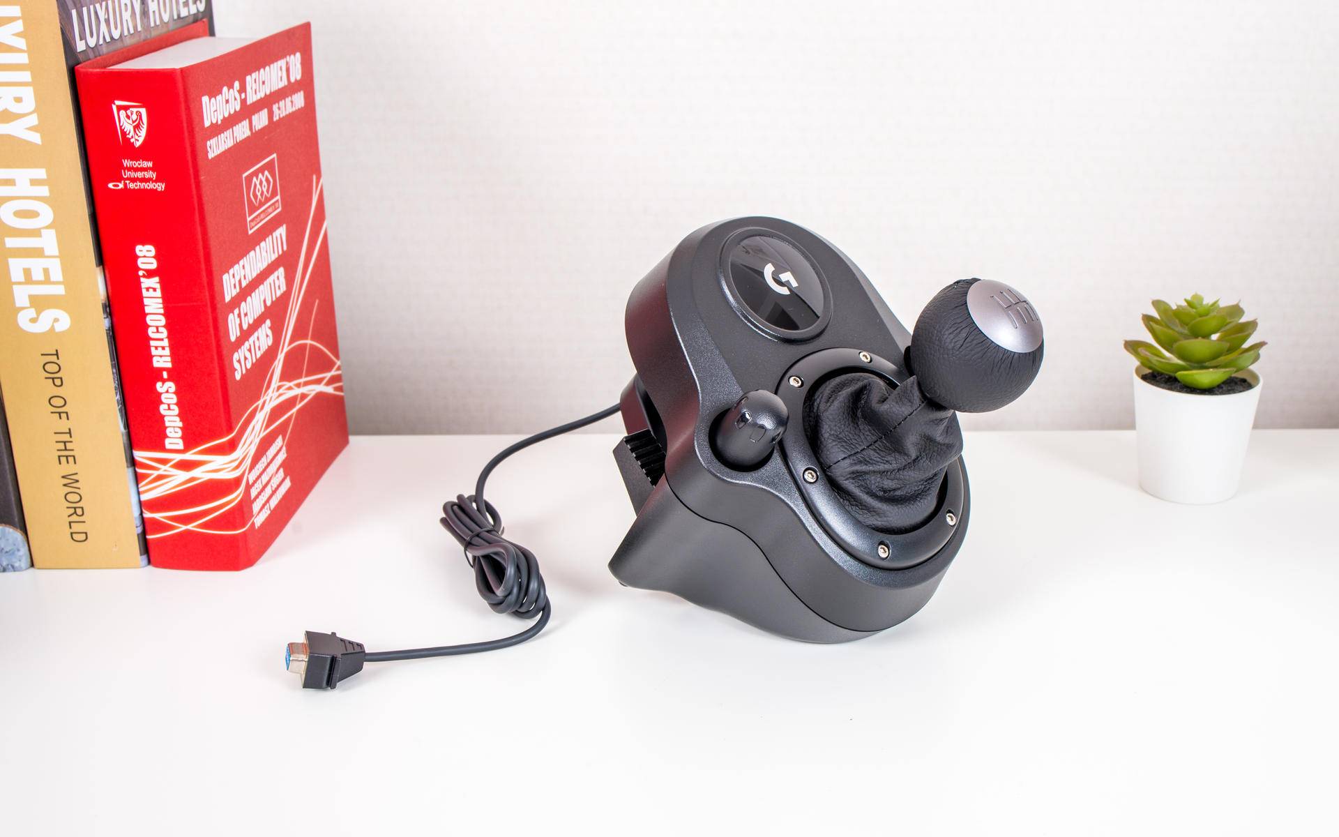 罗技方向盘g923,罗技g923方向盘支持哪些系统