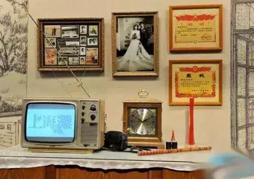 记忆中的家居老物件综合图片,老一辈的回忆与辛酸