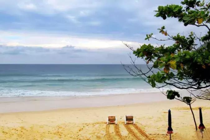 普吉岛雨天游玩攻略视频,普吉岛旅游帆船3天2晚