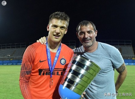 蓝黑札记-巴雷拉成长日记