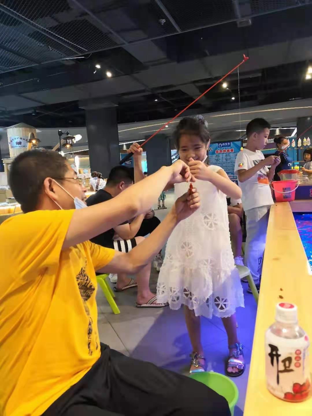 夸夸我的爸爸作文400左右,夸夸我的爸爸500字简短