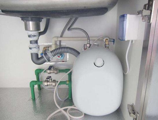 冬天厨房洗菜用水冷怎么办,厨房冬天洗碗怎样制热水