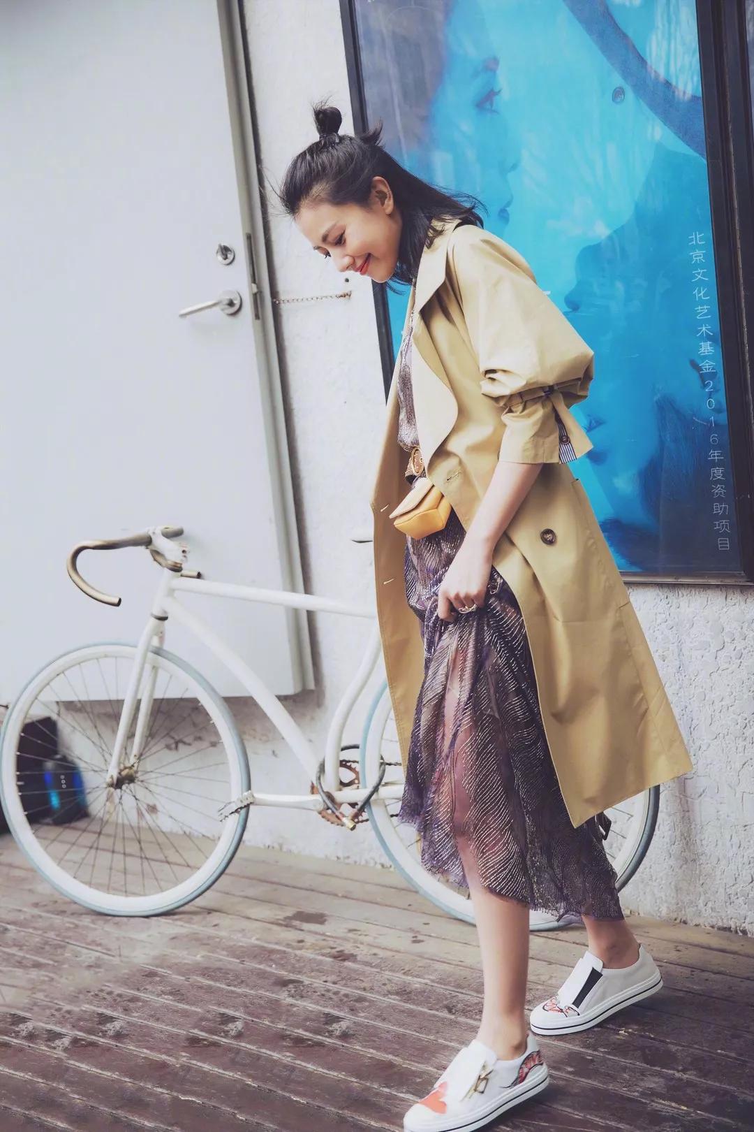 卡其色风衣怎么搭配好看又有气质,风衣气质穿搭