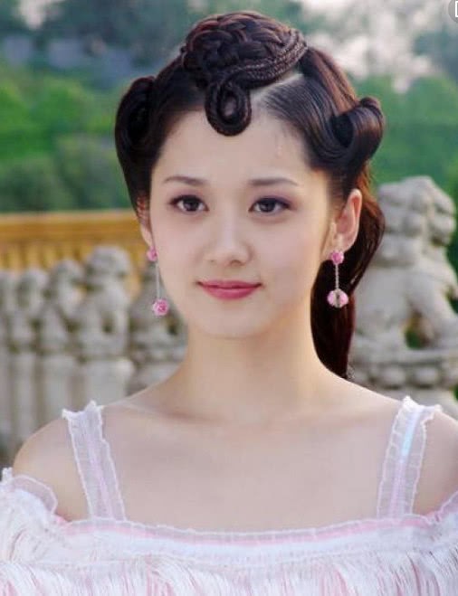 “刁蛮公主”张娜拉,献歌奥运,误谈圈钱被封杀,40岁想嫁中国