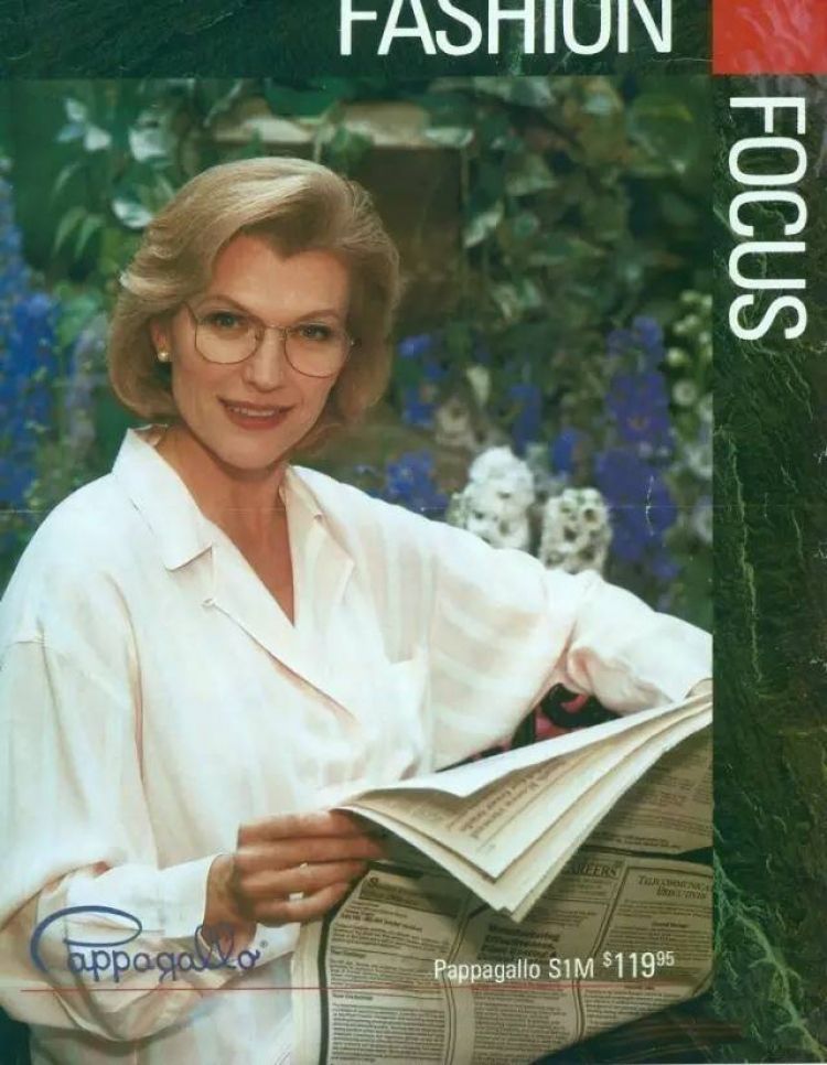 50岁邓文迪离婚后生活曝光,邓文迪离婚以后干什么