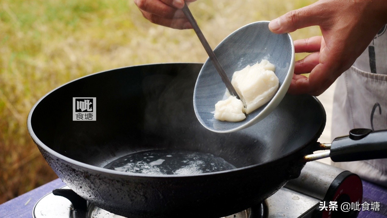 新鲜的带鱼清蒸几分钟,新鲜带鱼不用油煎怎么烧好吃