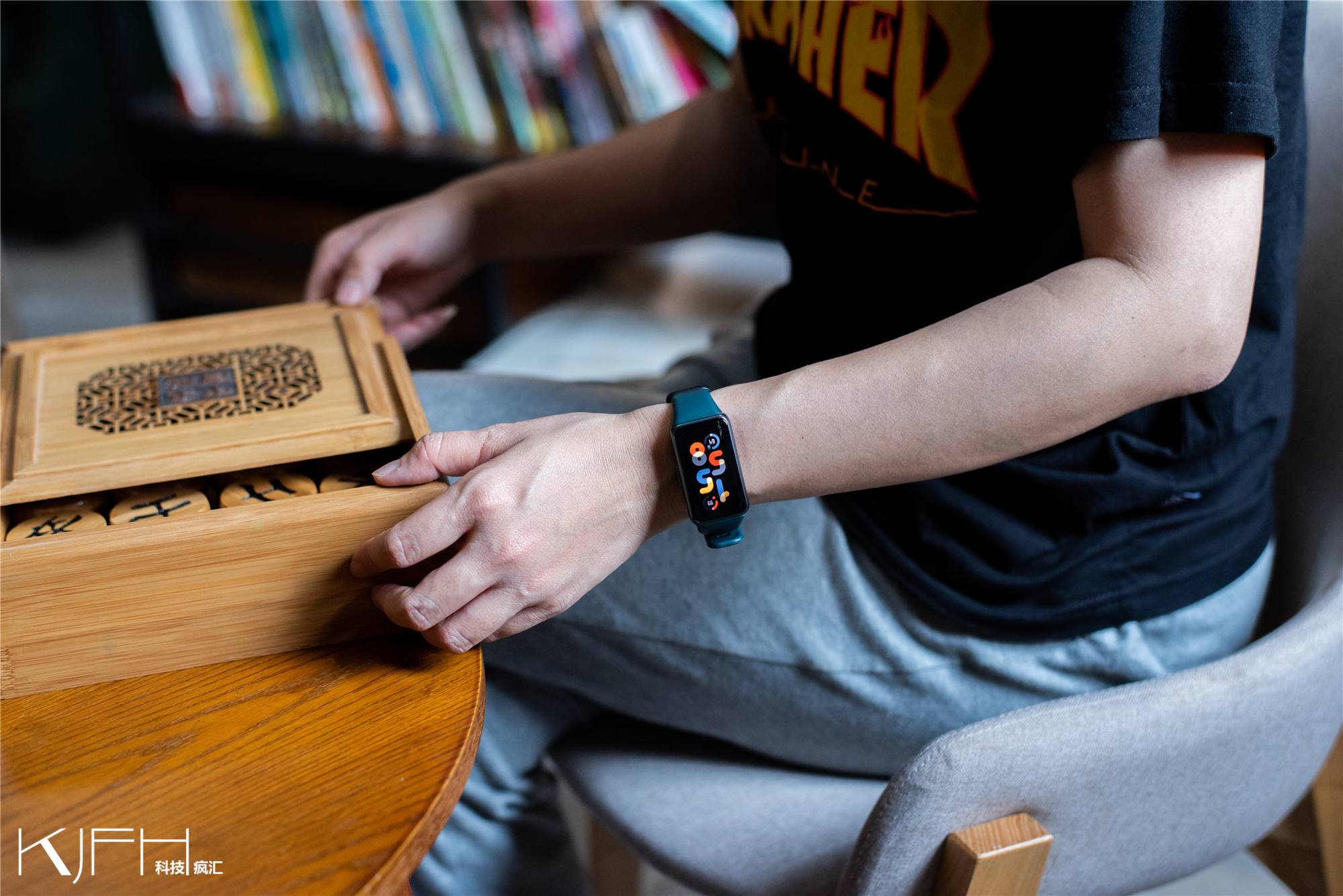 华为手环4pro和华为手环6哪个好,华为手环6标准功能版