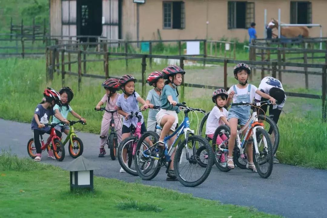 离杭17min，意大利设计师做了一个“最中国”的庄园，媲美安缦