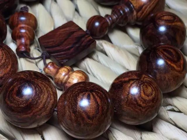 什么手串寓意好适合年轻人,23种手串代表什么