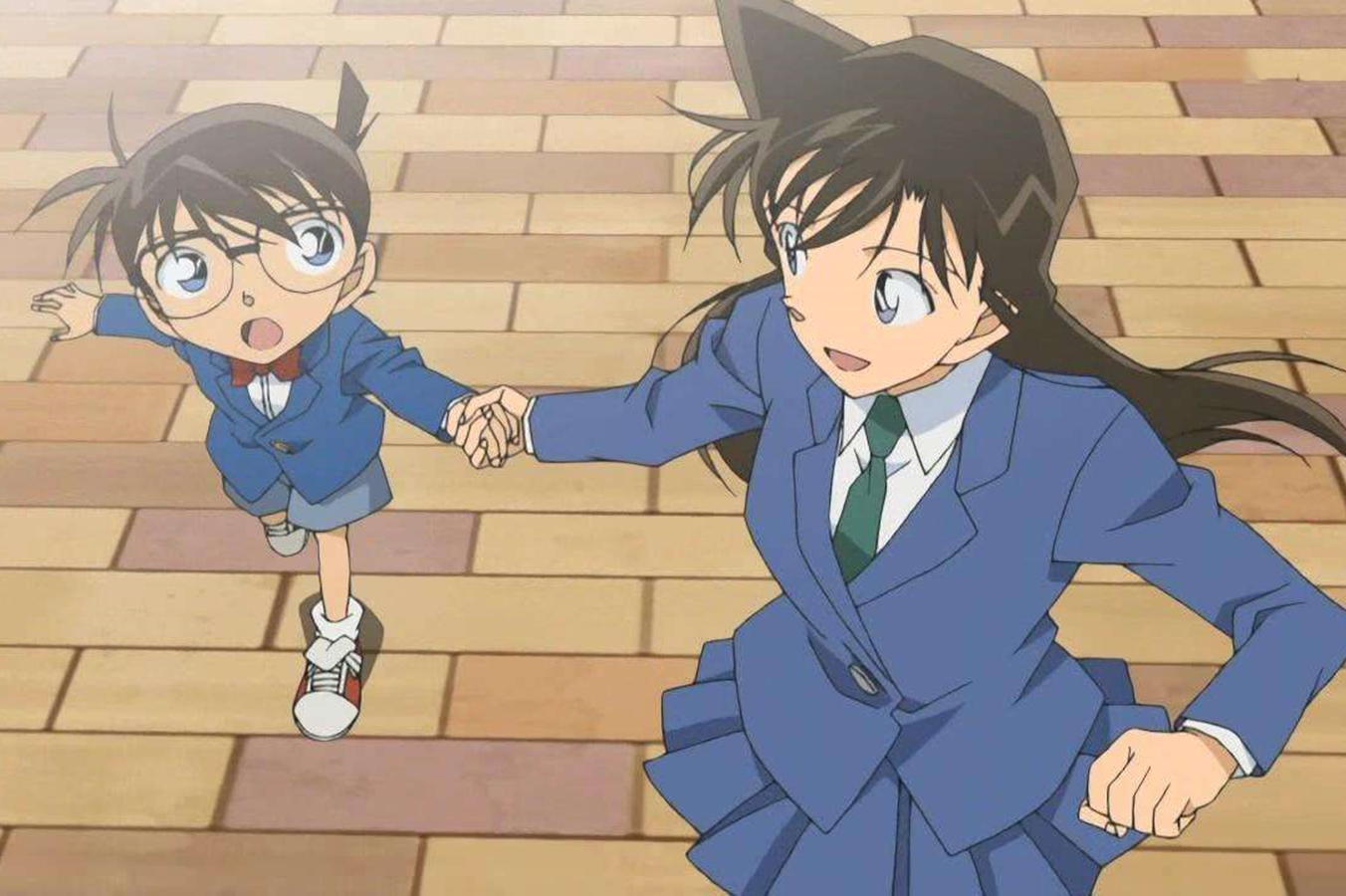 名侦探柯南小兰承认男朋友是新一,名侦探柯南小兰发现柯南就是新一