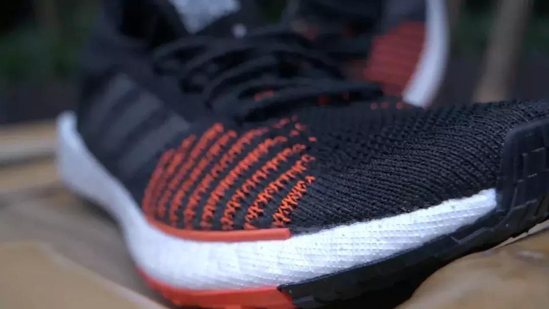 阿迪达斯boost能不能磨面,阿迪达斯boost踩屎感