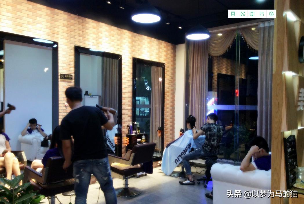 高中毕业没考上大学学什么手艺,男生不上学了学什么手艺有前途