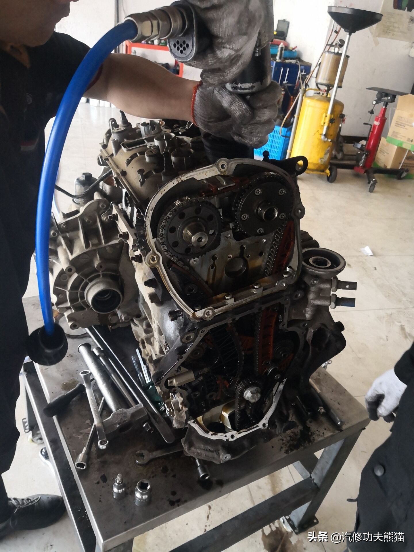 ea8882.0t夏朗烧机油,大众夏朗1.8t烧机油怎么样