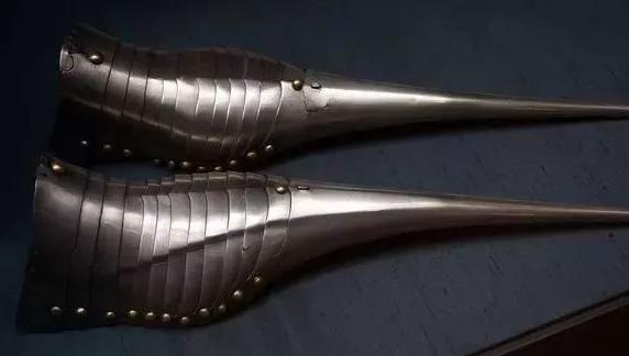 你一脸嫌弃的秋裤，也曾引领时尚，揭开你不知道的秋裤发展史