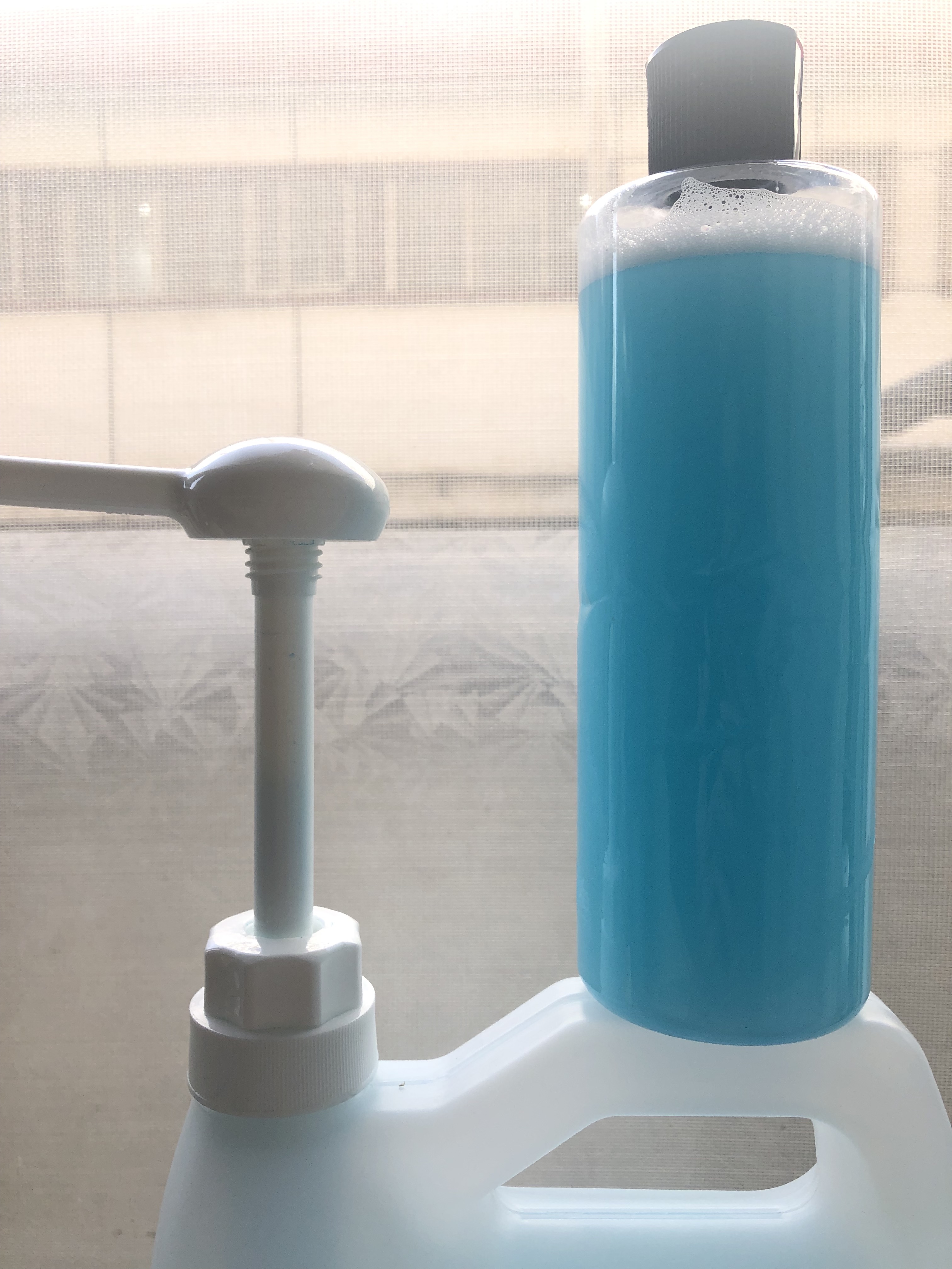 冬天如何自己洗车又快又干净,冬天在家自己洗车最简单的方法