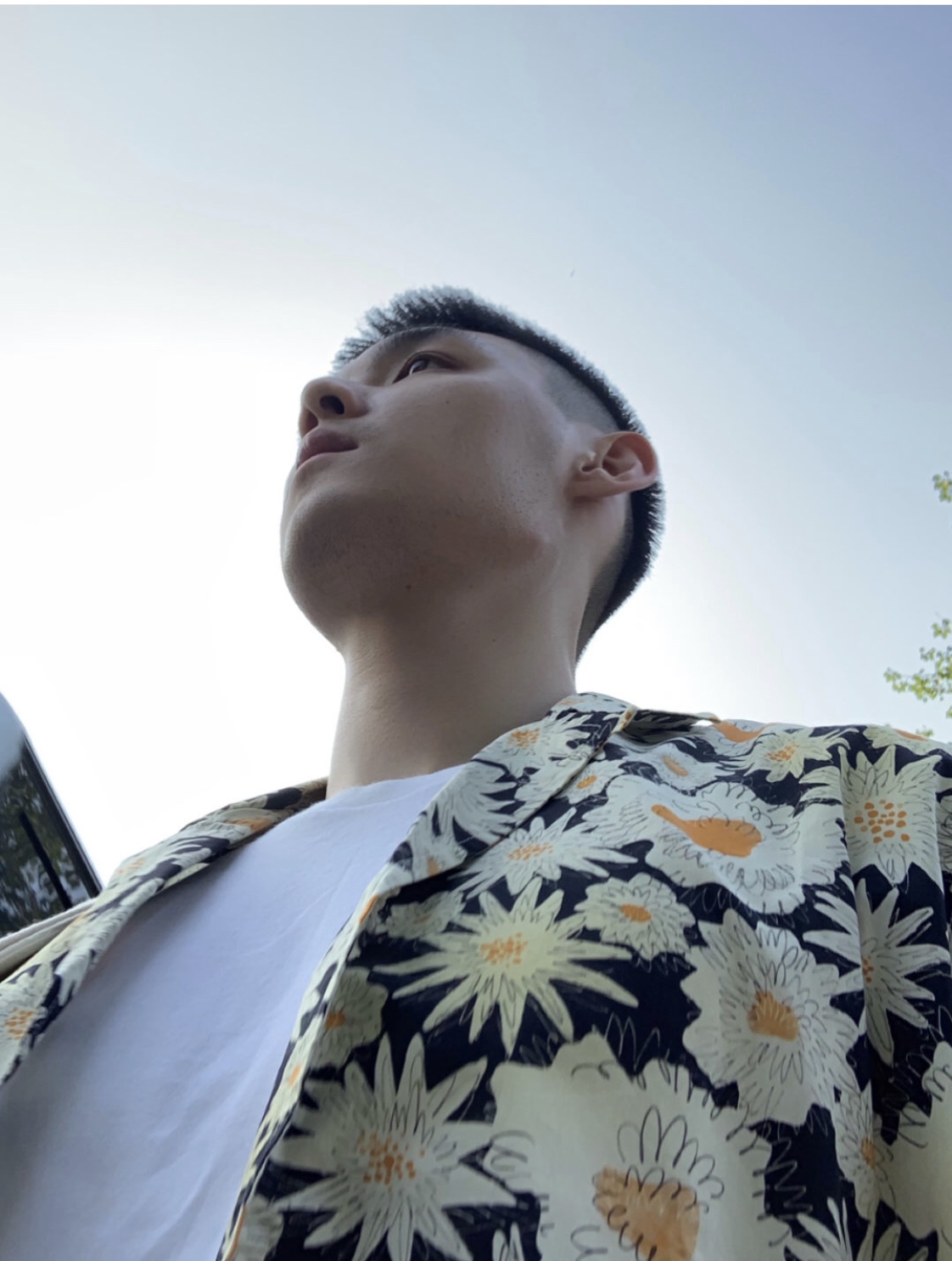 潮流男生t恤衫,男生潮流穿搭夏天高级感t恤