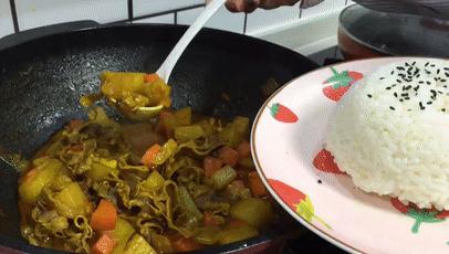 呷哺酱料怎么调好吃,大食堂自制食物简单做法