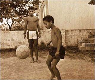 青训足球基础运球训练,青训足球练习