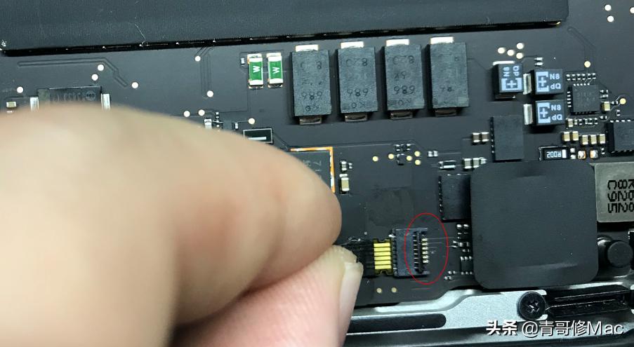 苹果笔记本进水怎么处理搞笑,苹果笔记本进水了怎么办