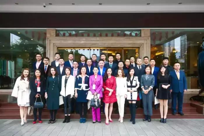 SRA海归集团受邀参加全球青年海归会长组织论坛