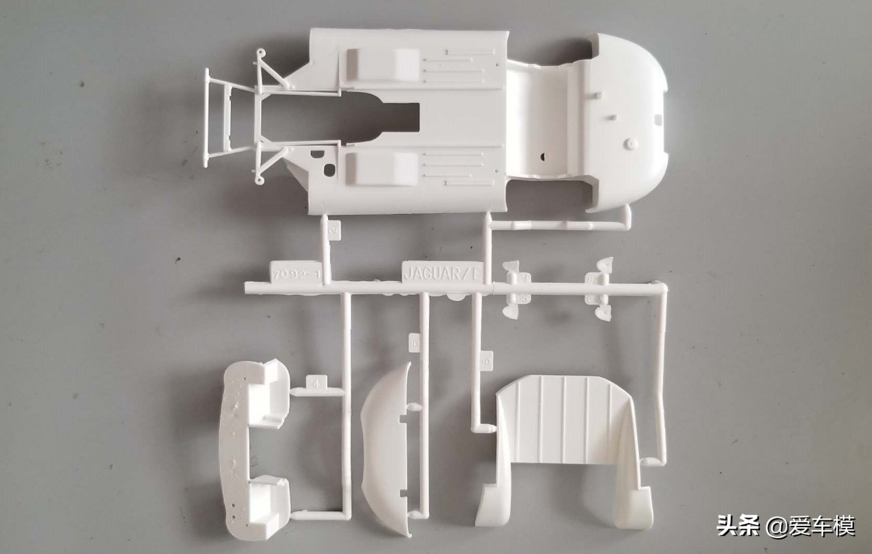 捷豹typee车模,捷豹f-type车模测评