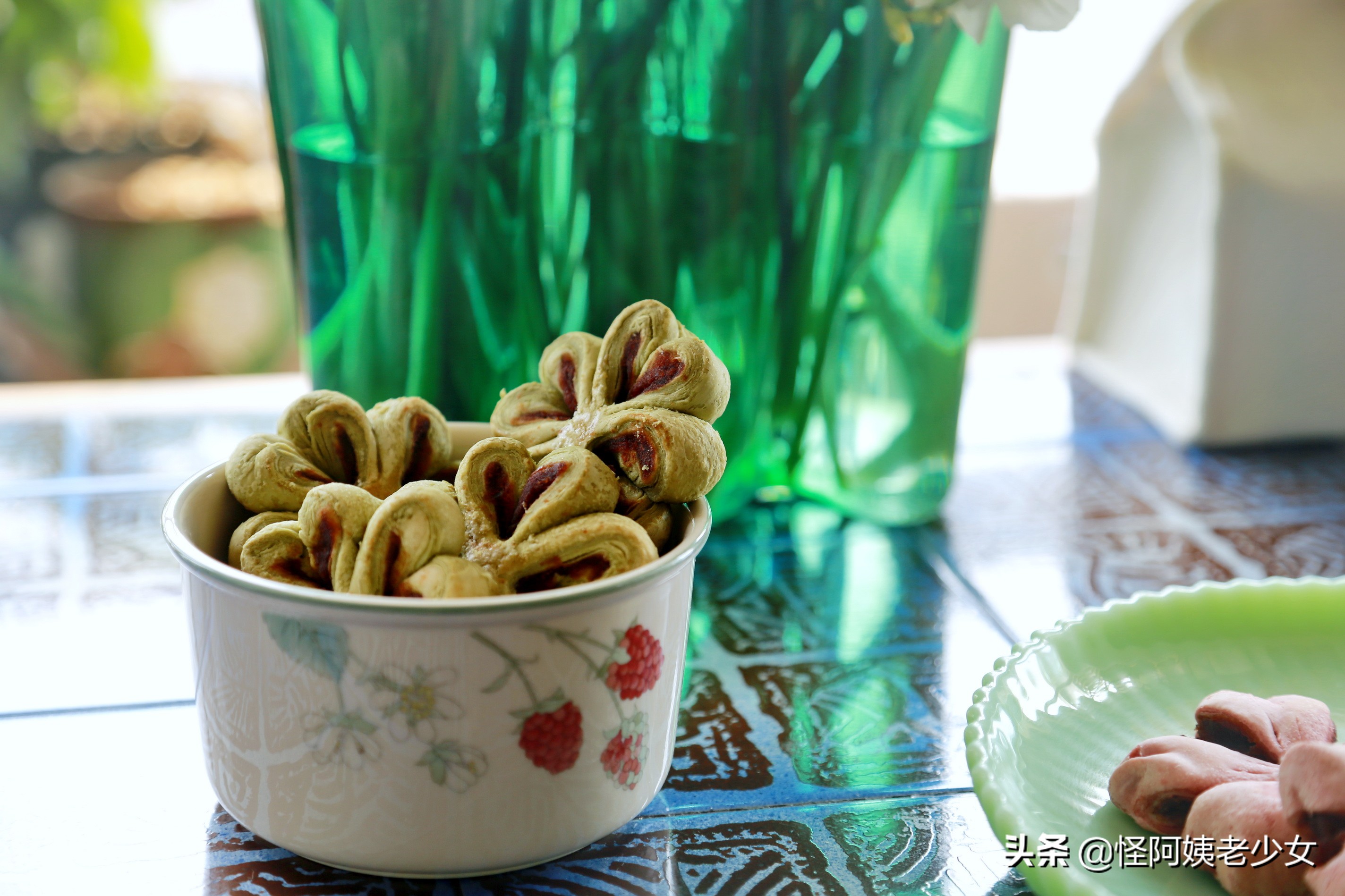 杯具难看才是悲剧，小食器要大气选，几个经典品牌闭眼买也不会错