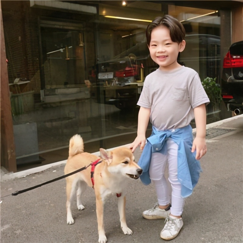 2021男孩大气名字大全,2021金牛最旺男孩名字下半年出生