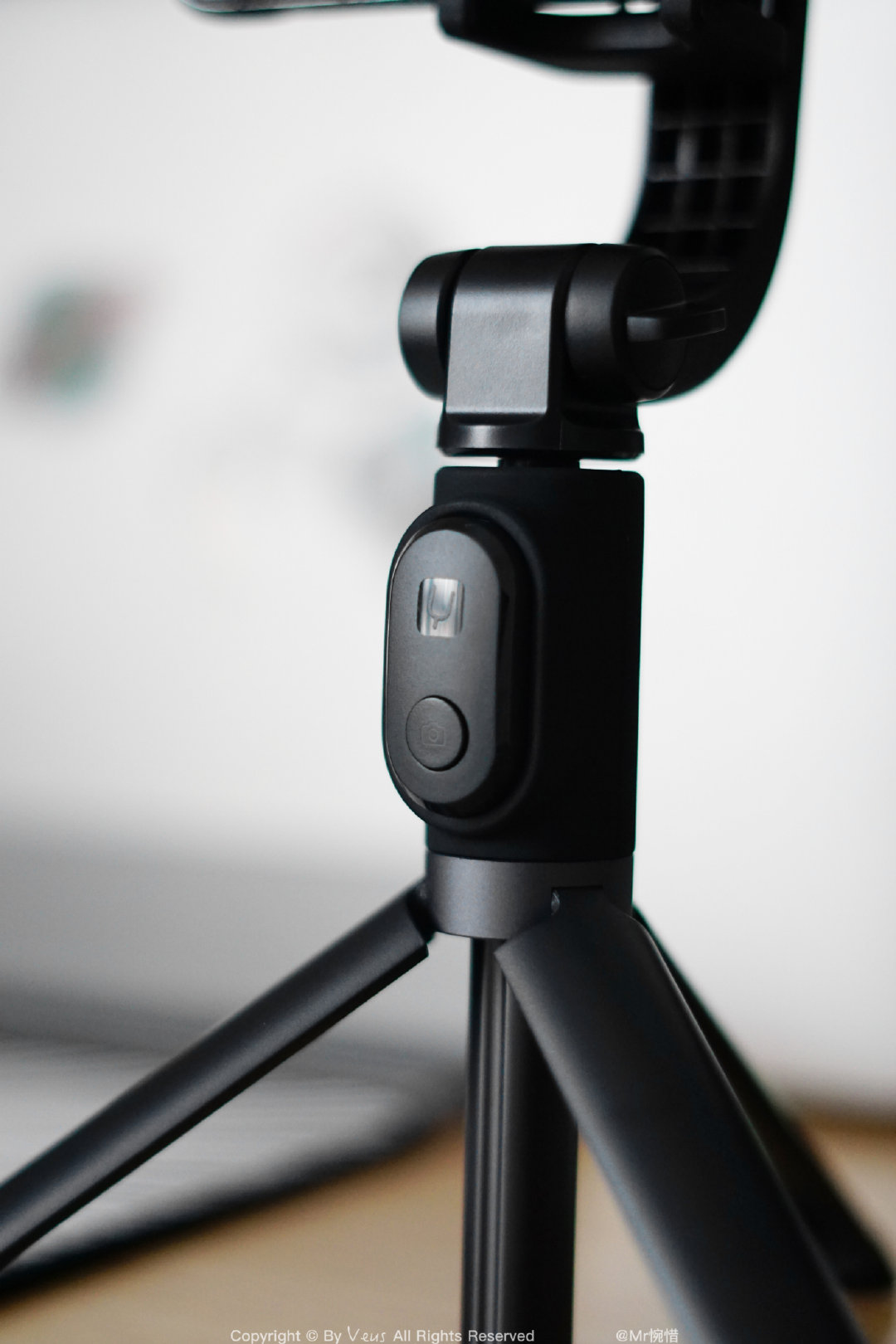 有没有两百块钱以下的云台,支持米家的云台