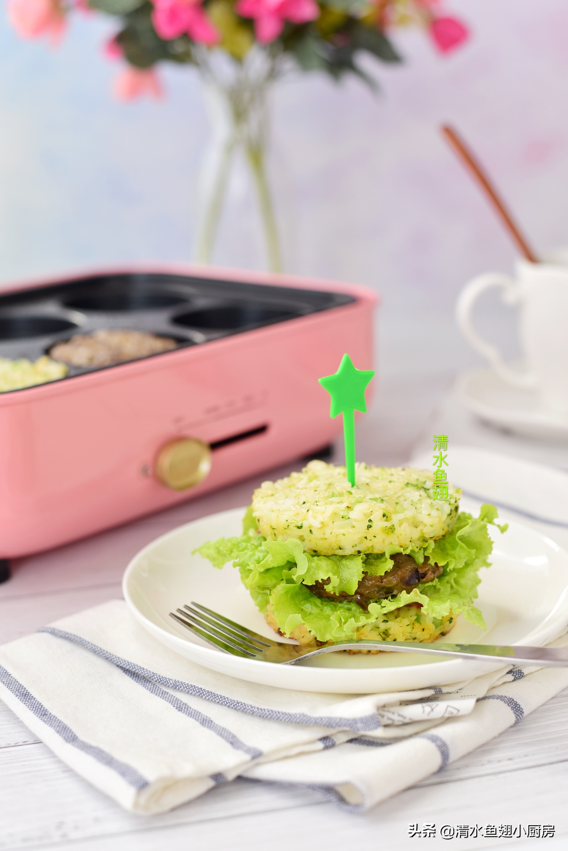 用剩米饭做米汉堡,用米饭做美味汉堡简单健康