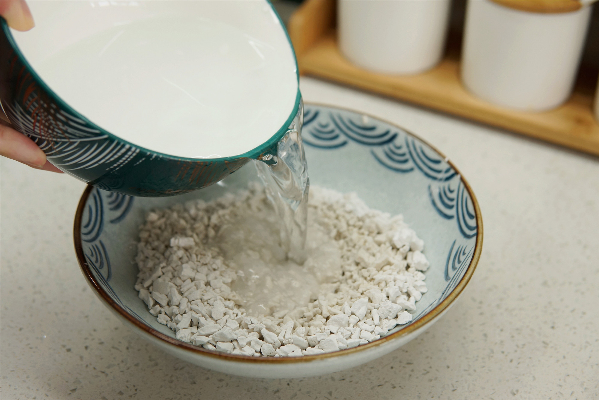 这菜仅需1种食材就能做,红薯淀粉做出的美食