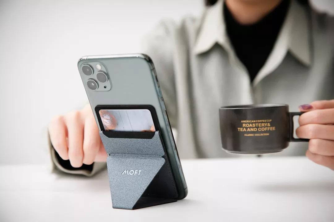 手机便携防摔隐形稳固支架多功能,手机玩久了手指弯曲