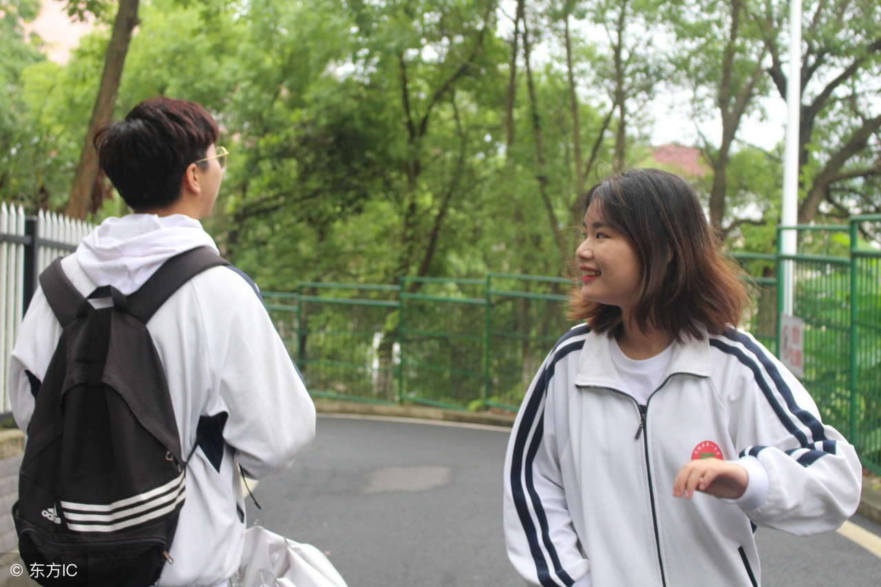 朋友圈三天可见的人,不值得交往,莫不是在逗我?