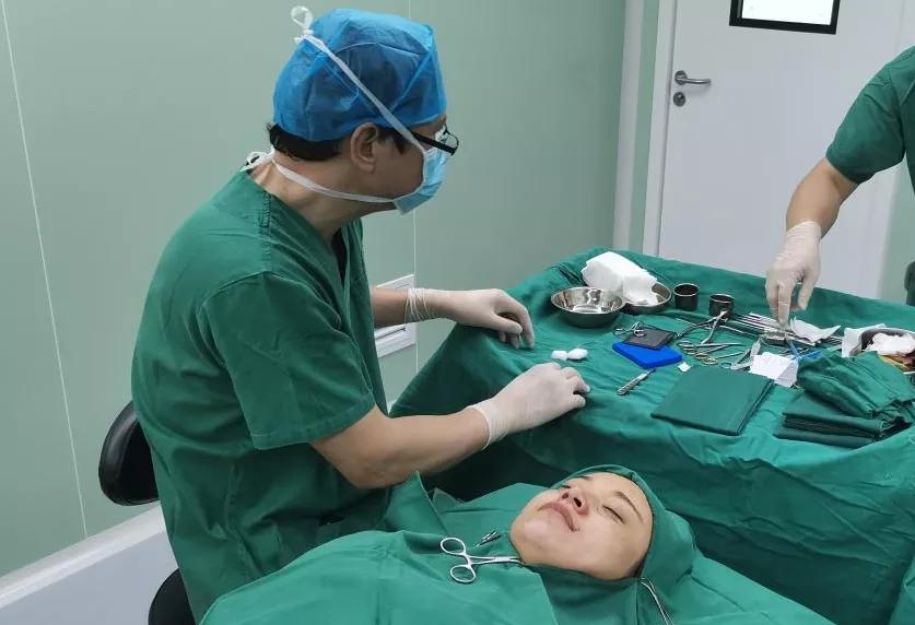 膨体材料真的很难取吗,膨体怎么取出来